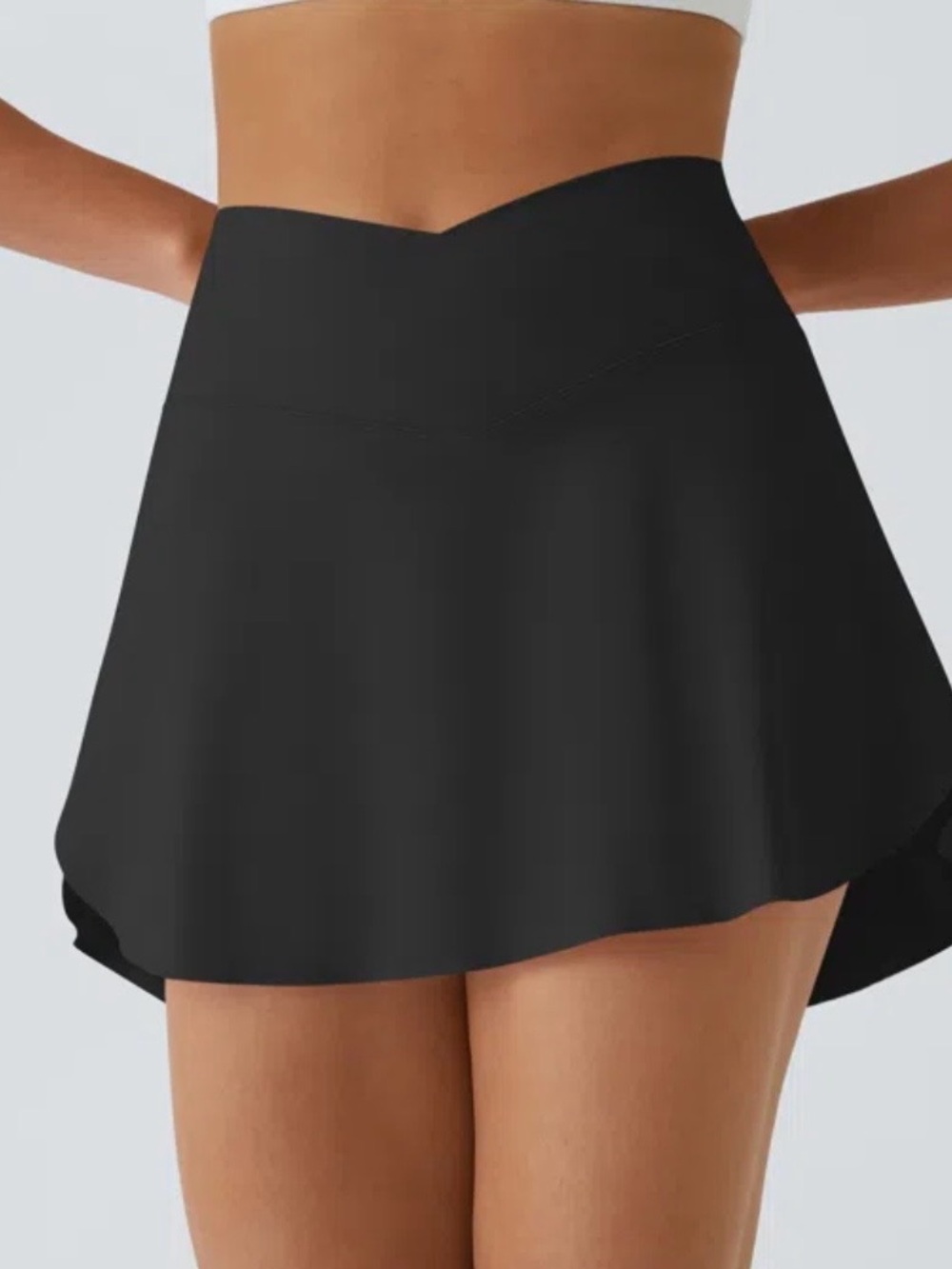 HALARA V-Waist Circle Skort in Mauve